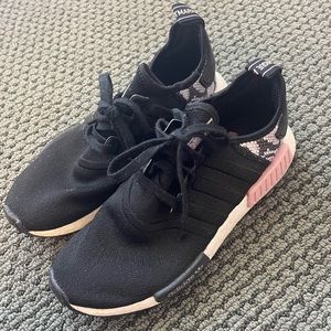 Womens Adidas Tennis Shows